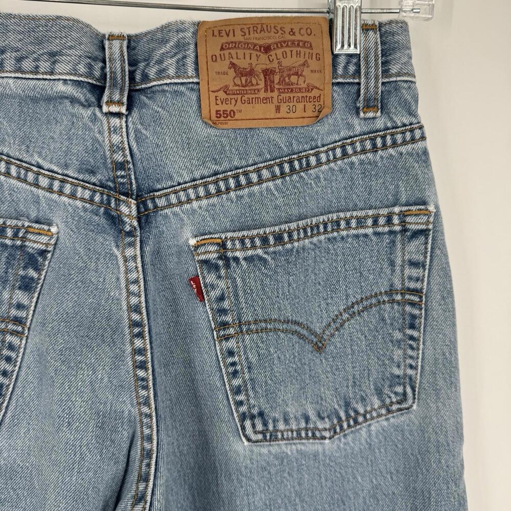 Levi's 550 Relaxed Fit Light Blue Denim Jeans